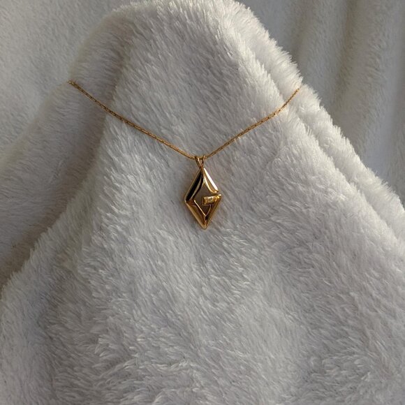 Authentic Givenchy "G" Pendant Gold Necklace with Certificate of Authenticity - Picture 1 of 7